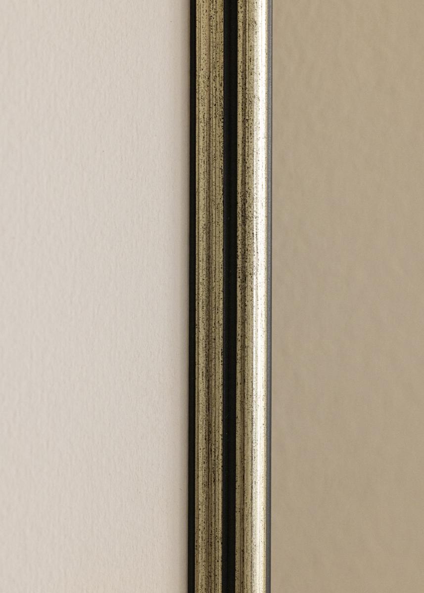 Buy Frame Horndal Silver 30x30 cm here 